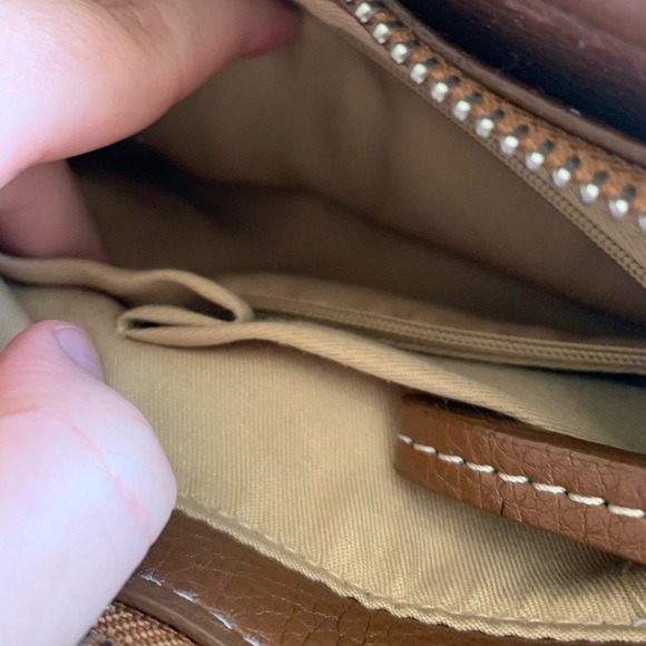 Coach signature small brown swinger bag - Picture 5 of 10